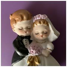 Mid Century Bride & Groom Ceramic Cake Topper Figurine. For ...