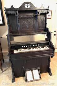 Hamilton Vintage Pump Organ, Circa 1890's Auction | Gleaton's, Metro Atlanta Auction Company, Estate Sale & Business Marketplace