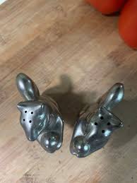 Vintage Cast Metal Squirrel Salt & Pepper Shakers - Etsy