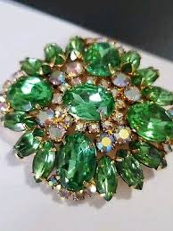 Large Vintage Green Rhinestone & Glass Huge Gold Tone ...