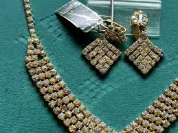 Vintage Genevieve Aurora Borealis Crystal Necklace & Earrings Jewelry Display | eBay