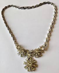 VINTAGE BOGOFF SIGNED CLEAR RHINESTONE NECKLACE X11 | eBay