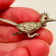Road Runner Vintage Brooch Road Runner Lapel Pin Jewelry With Beautiful Detail Silver Tone and Red Crystal Eye. Lovely Gift for Bird Watcher - Etsy