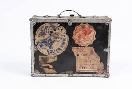 Lot - VINTAGE CHICAGO IMPERIAL ROLLER SKATES WITH ORIGINAL CASE