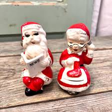 Buy Vintage Santa & Mrs. Claus Ceramic Salt and Pepper ...