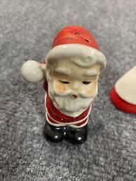 Vintage Salt Pepper Shakers Santa Mrs Claus Kissing Hand ...