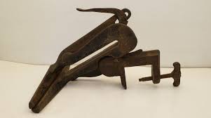 VINTAGE SARGENT & CO. 103 HAND SAW SHARPENING VISE, 9-3/8 ...