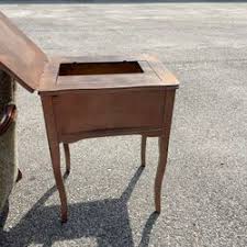 Sewing Machine Table Or Cabinet for Sale in Houston, TX - OfferUp
