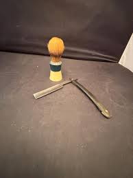 Vintage Keen Kuttor Straight Razor and Wver Ready Lather ...