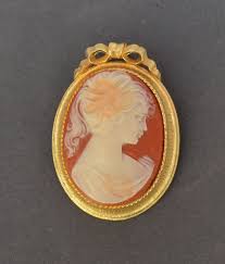 Vintage DAVID LISNER Cameo Brooch Pendant - Etsy