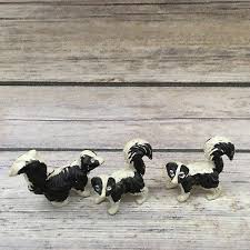 Vintage Hong Kong Plastic PVC Miniature Skunk Animal Figurines Family | eBay
