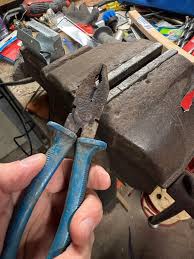 Help identifying old pliers : r/Vintagetools