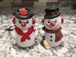 Snow man and woman salt & pepper shakers vintage | eBay