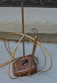 REMBRANDT TV ANTENNA SPACE AGE ATOMIC Mid Century w/COLOR ...