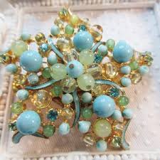 CARA NY for Nordstrom Luxe Vintage Brooch Pin and Hair Clip Beaded - Etsy