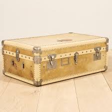 Hubbard Trunk | Tip Top Props