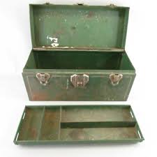 VGT PRIMITIVE GREEN METAL TACKLE BOX fishing | eBay