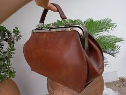 Vintage Rarity Female Doctor Hand Bag in Leather Medical ...