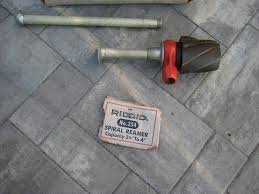 RIDGID 354 3 1/4" - 4" MANUAL SPIRAL RATCHET PIPE REAMER ...