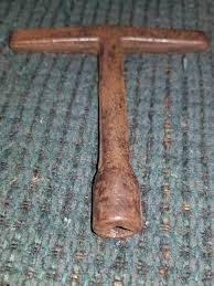 Prest-O-Lite Antique T Handle Wrench – RailRoad Memorabilia ...