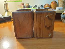 木頭筆筒, 哩哩扣扣, 其他在旋轉拍賣