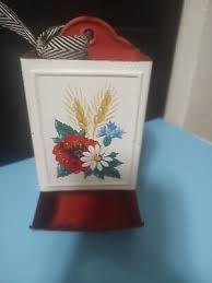 Vtg Baret Ware Biscuit Tin Floral Pattern Attached Lid & Tin Match Stick Holder | eBay
