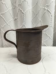 Antique Vintage Metal 1 Quart Tin Measuring Pitcher Can ...