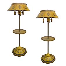 Parc Monceau - PAIR OF 20thC ITALIAN LARGE TOLE FLOOR LAMPS ...