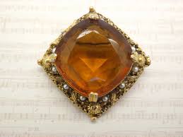 A Superb Large Triangular Shape Vintage Jewelry Brooch Made ...