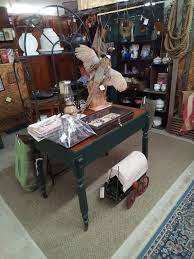 Frank and Linda's Antiques | Millington MI