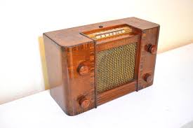 Artisan Crafted Wood 1946 Westinghouse Model H-130 Vacuum ...