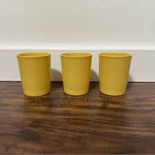 Tupperware | Dining | Tupperware Preludio Pitcher And Set Of 6 Cranberry 4 Oz Acrylic Tumblers | Poshmark