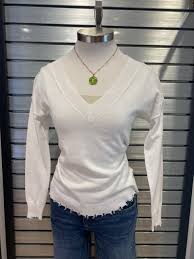 Distress V-Neck - Lueur