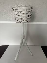 VINTAGE DECORATIVE WICKER PLANT STAND 27x12 PAINTED WHITE ...