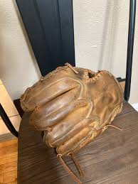 Relaced/reconditioned 1960s Spalding 42-2651 Professional Model Glove-12.5' RHT | SidelineSwap | Buy and Sell on SidelineSwap