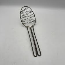 Vintage Flat Chicken Wire Whisk Whip Beater Kitchen Utensil Gadget Farmhouse | eBay