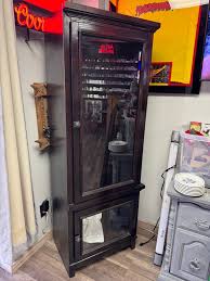 Lots of good stuff in the garage!!!! We're unloading and we'll be making one more trip tomorrow morning the store will be open at 12- Noon tomorrow after w e unload we'll