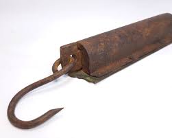 ANTIQUE BRASS MORTON & BREMNER (WARRANTED AND MADE BY) HANGING HOOK SCALE 50 LBS | eBay