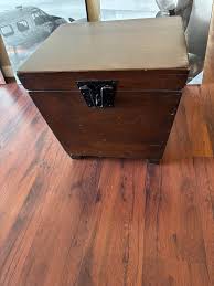 15 MINUTES AGO: Fox News has reported that U.S. President Donald J. Trump has just been urgently rushed to the hospital after attending a private meeting inside the White House in the