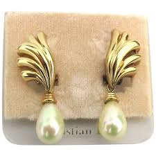 Vintage CHR. DIOR Clip Earrings Pearls on Gilt Feathers. For Sale at Ruby Lane