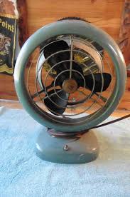 Vtg 1950s VORNADO Blue Metal Desk Fan Model B24C1-1 3-Blade ...