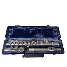 Vintage W.T. Armstrong 104 Student Flute With Case - Etsy