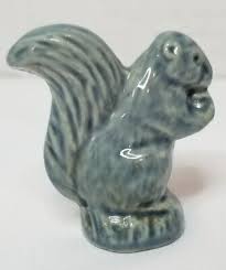 VTG. Wade Whimsies Tea Rose Blue Squirrel Figurine | eBay