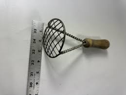 Old Twisted Wire Potato Masher Primitive Kitchen Utensil ...