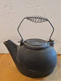 Rusty Cast Iron Kettle Pot - For Restoration or Decorative Use" | eBay