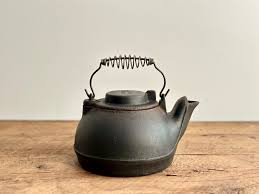 Antique Wagner Ware Cast Iron Kettle, Heavy Metal Tea Pot, Sidney, Ohio, Circa 1930s - Etsy Canada