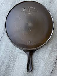 Wagner Ware #9F W/heat Ring, Restored & Triple-seasoned - Etsy Canada