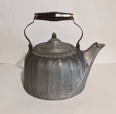 vtg wagner ware sidney-o- colonial tea kettle - 6 quart 108c