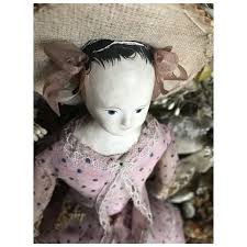 Very interesting wedding reliquary from the 1850s / 60s. For Sale at Ruby Lane