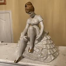 8” Figurine Ceramic Lady in White Ruffled Gown Gold Shoes ...